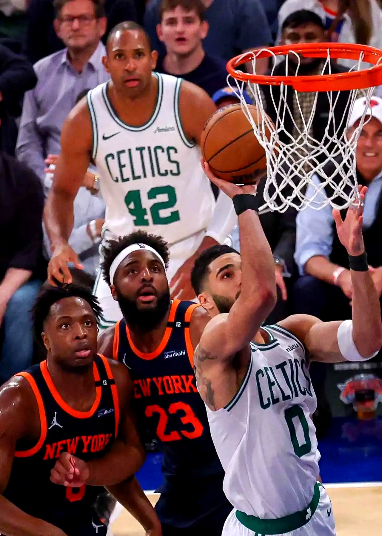 尼日利亚男篮险胜雄鹿，威斯布鲁克一己之力扛起全队的简单介绍