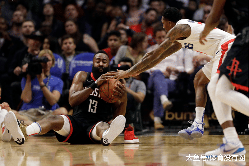 日本羽毛球队完胜法国羽毛球队,马琳打破历史纪录的简单介绍 日本羽毛球队完胜法国羽毛球队,马琳打破历史纪录的简单介绍