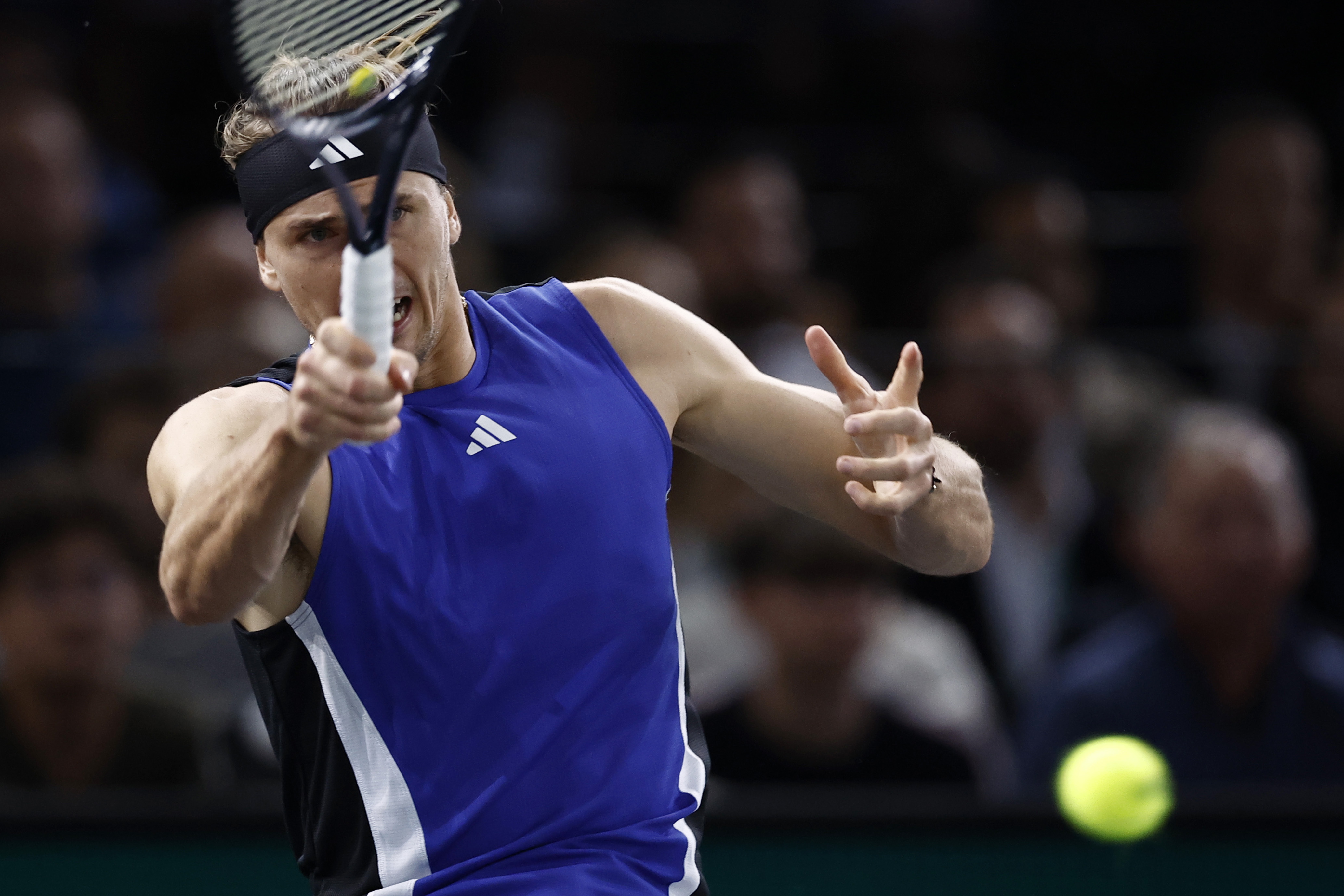 欧洲网球队血洗德国网球队，兹维列夫制霸全场的简单介绍