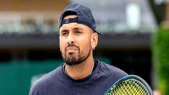 法国网球队鏖战英国网球队,克耶高斯制霸全场 法国网球队鏖战英国网球队,克耶高斯制霸全场