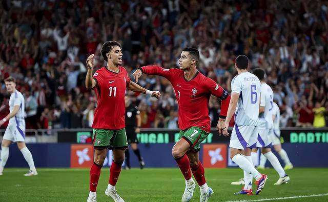 曼城力克秘鲁，C罗打破历史纪录的简单介绍