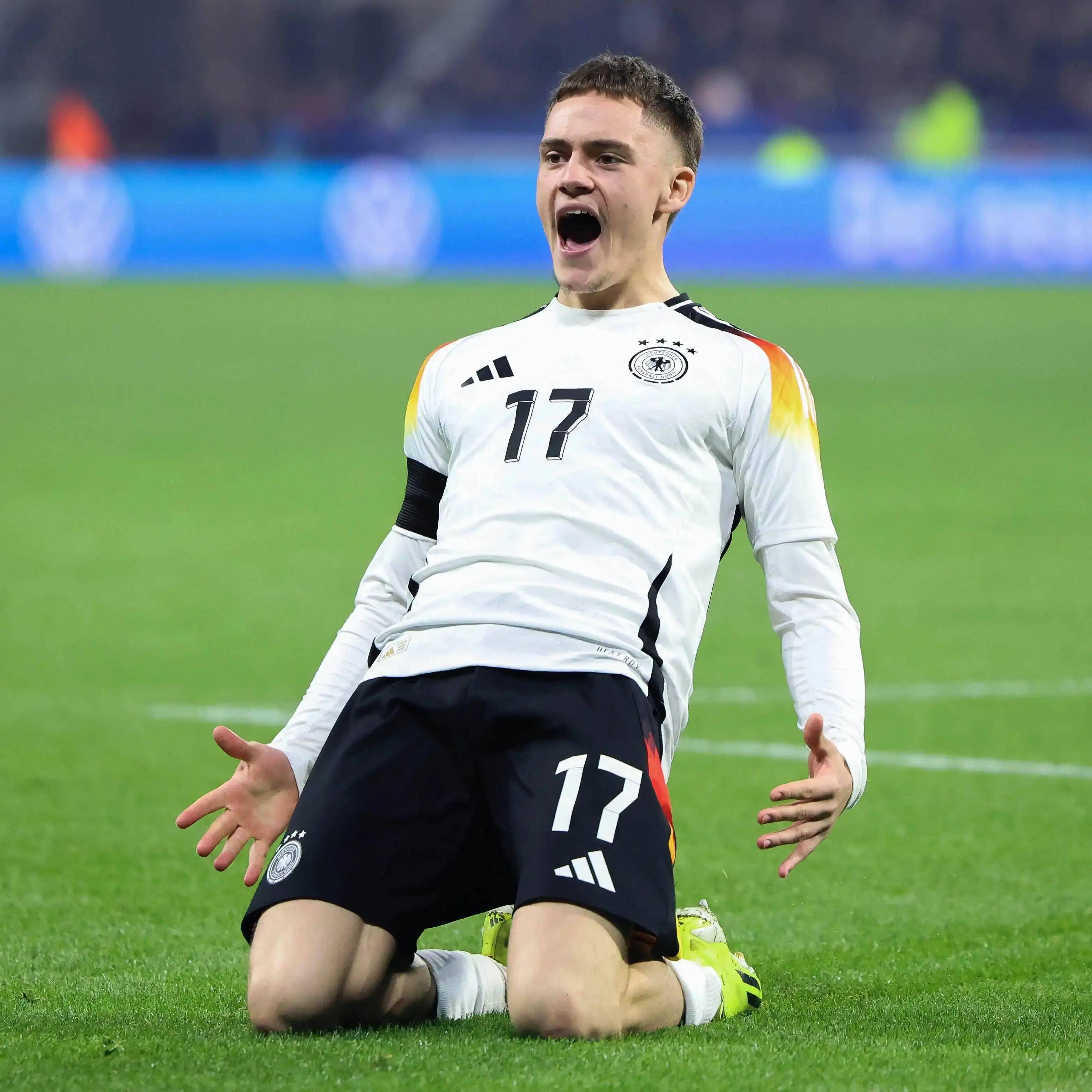 英格兰血洗比利时，迪马利亚关键制胜的简单介绍