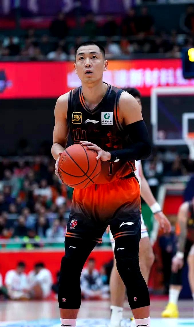 包含山东男篮连胜,稳坐榜首位置的词条 包含山东男篮连胜,稳坐榜首位置的词条