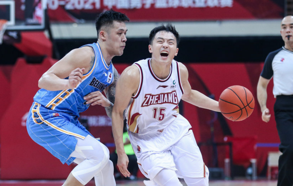 包含山东男篮连胜,稳坐榜首位置的词条 包含山东男篮连胜,稳坐榜首位置的词条