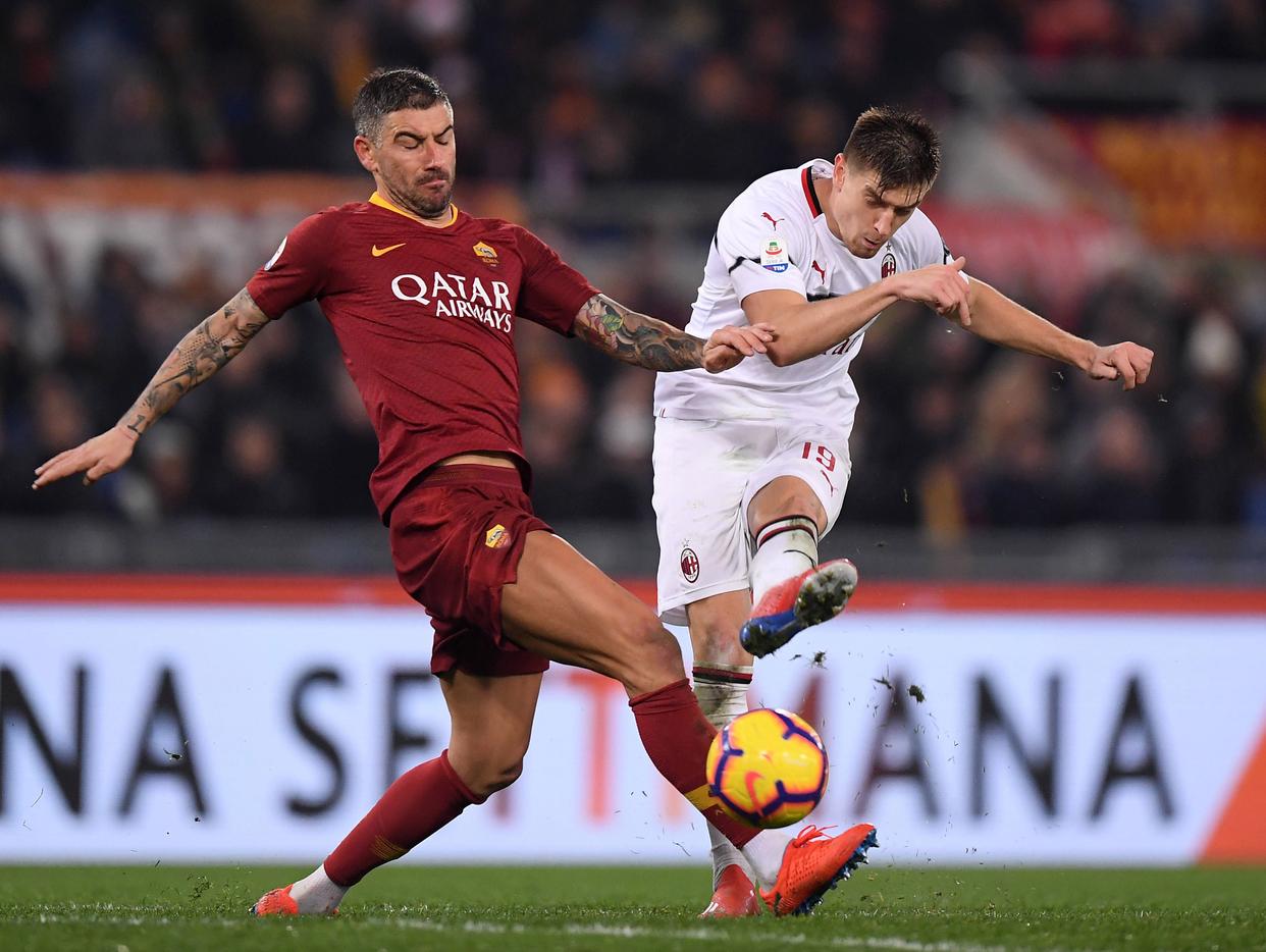 包含罗马客场战胜AC米兰,继续保持不败战绩的词条 包含罗马客场战胜AC米兰,继续保持不败战绩的词条