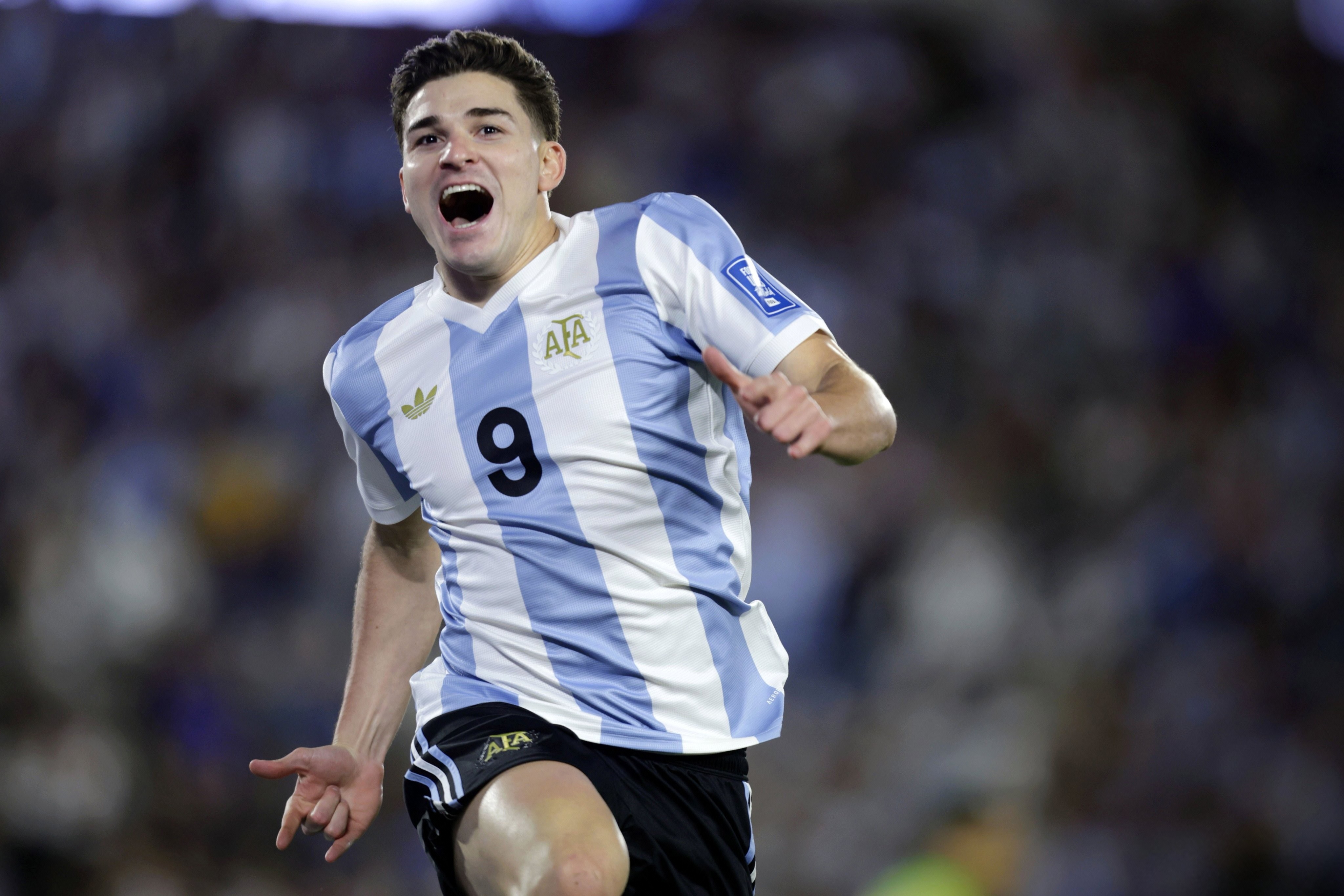 阿根廷足球名将将在中国参与慈善赛的简单介绍 阿根廷足球名将将在中国参与慈善赛的简单介绍