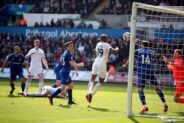 包含阿尔梅里亚客场惨败，保级希望越发渺茫的词条