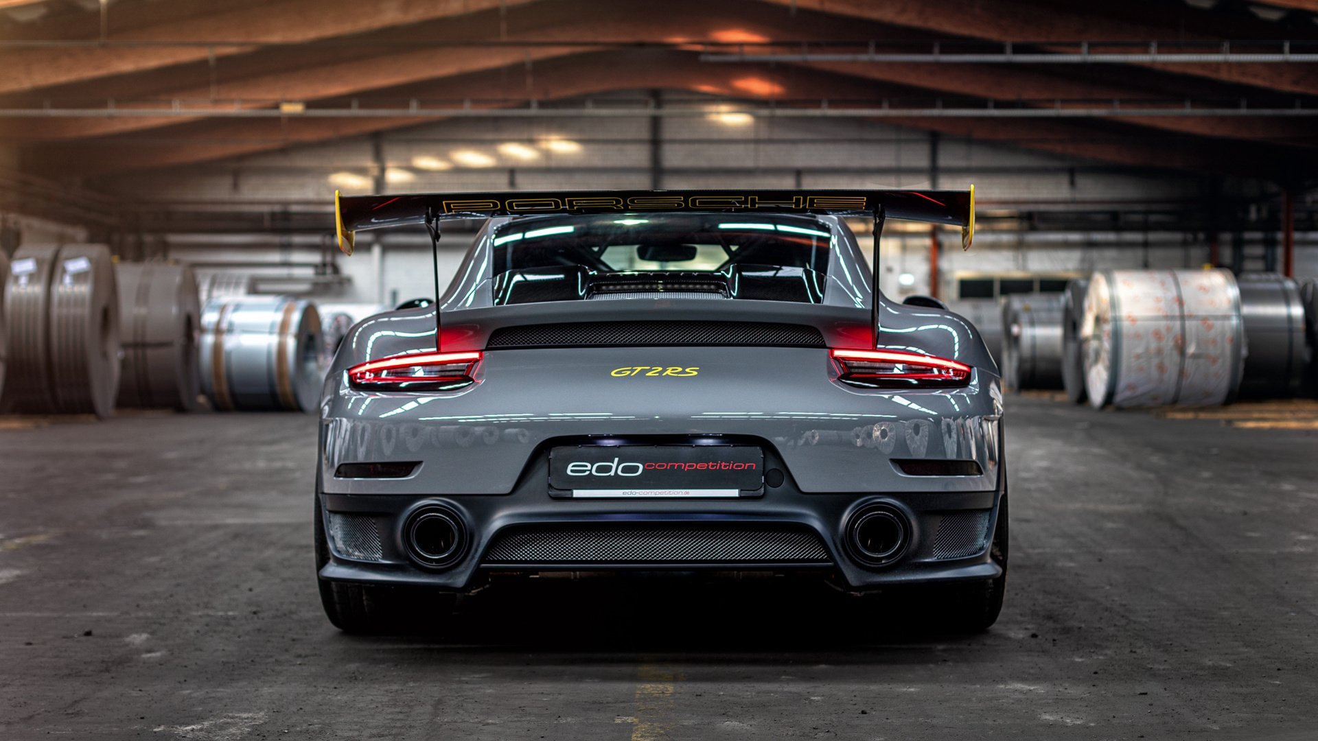 蓝狮铁蹄踏碎斗牛士，劳塔罗东决封神记，当足球与篮球的统治力隔空对话