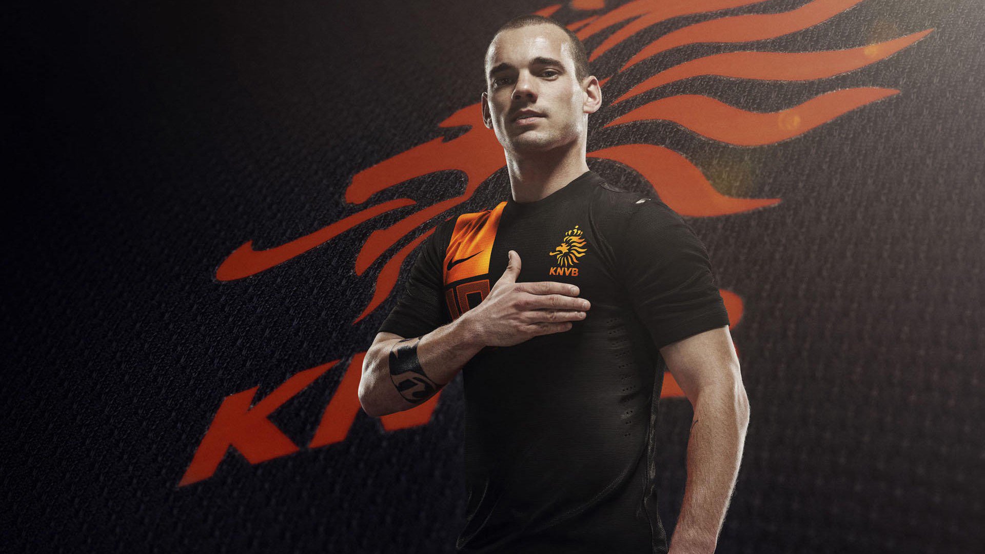 从墨尔本到都灵，辛纳的蜕变之路，澳网险胜铸就年终总决赛惊艳四座